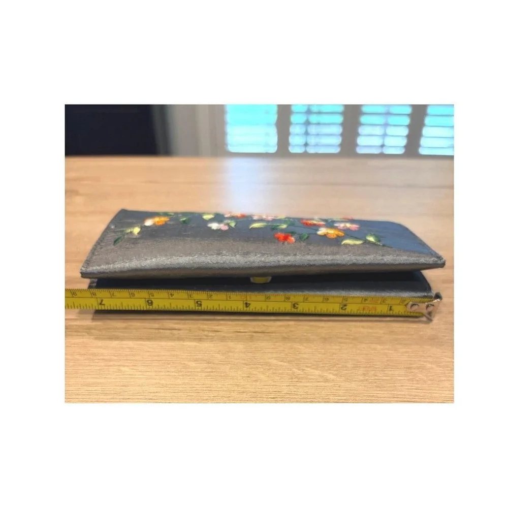 Floral Embroidered Gray Satin Clutch Wallet Magnetic Snap Organizer